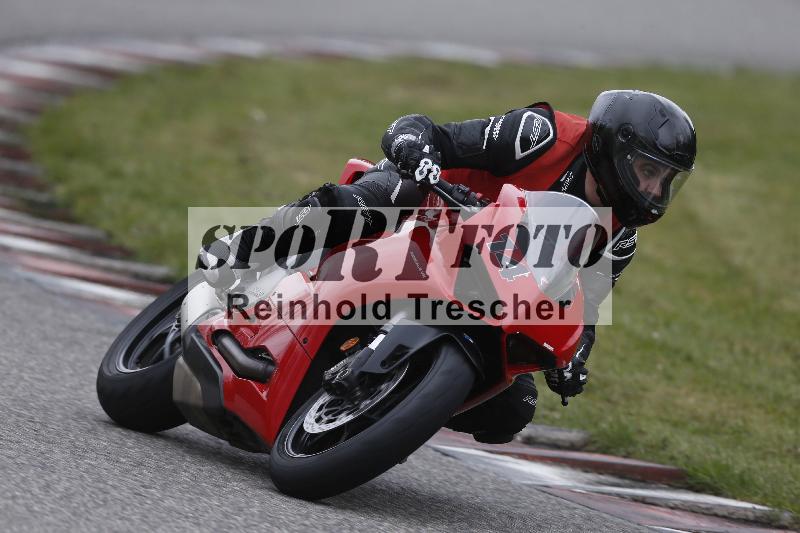Archiv-2025/06 18.04.2025 Speer Racing ADR/Instruktorentraining/14